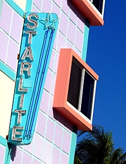 Information   Deco on And Background Information On Miami Beach S Art Deco And Streamlined