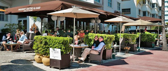 Maxine's Bistro at the Catalina Beach Club Maxine's Bistro at the Catalina Beach Club