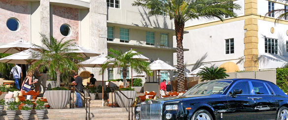 La Marea Terrace at the Tides Hotel La Marea Terrace at the Tides Hotel